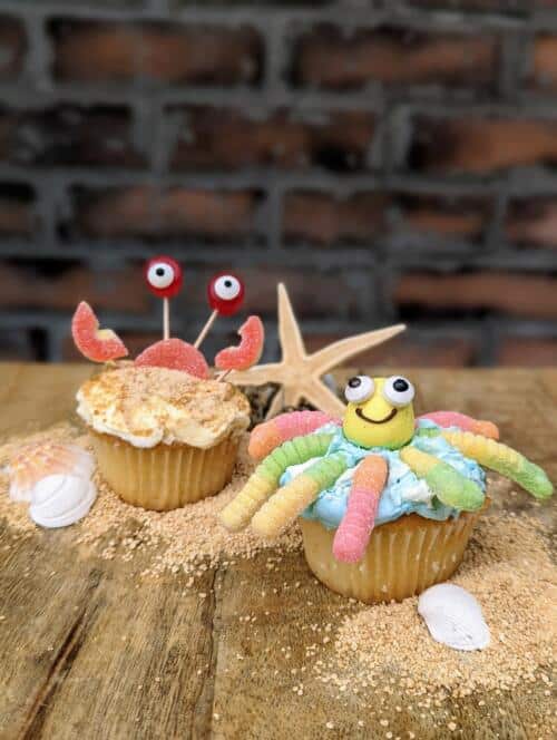 The Watering Can | This kit features 2 cupcakes that you can decorate with icing and candies to look like a crab and and octopus.